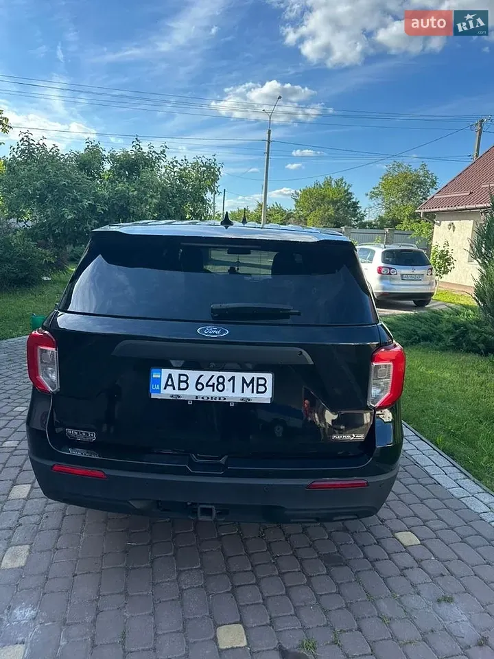 Ford Explorer 2020 photo 3