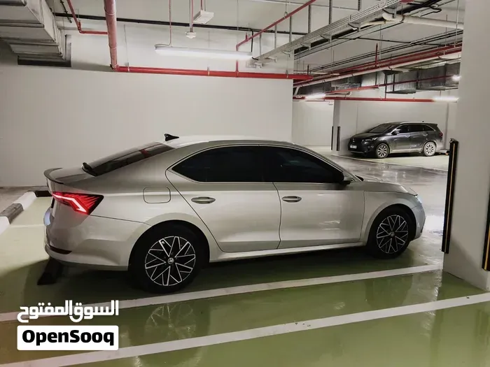 Skoda Octavia 2021 photo 2