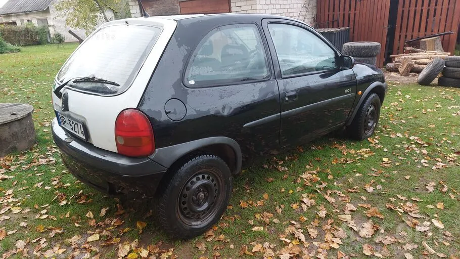 Opel Corsa 2000 photo 3