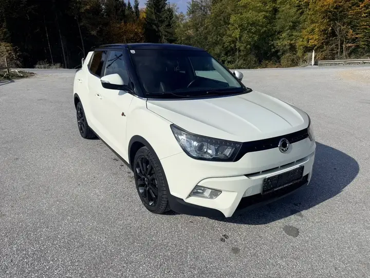 KG Mobility Tivoli