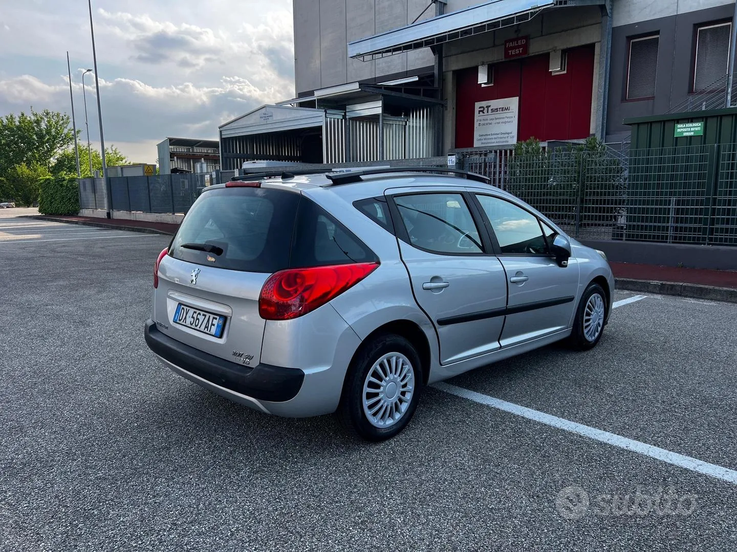 Peugeot 207 2009 photo 4