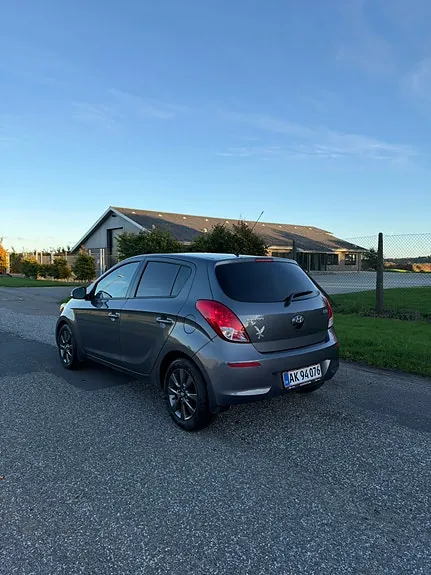 Hyundai I20 2014 photo 2