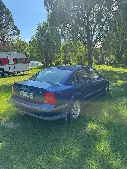 Volkswagen Passat 1999 photo 2