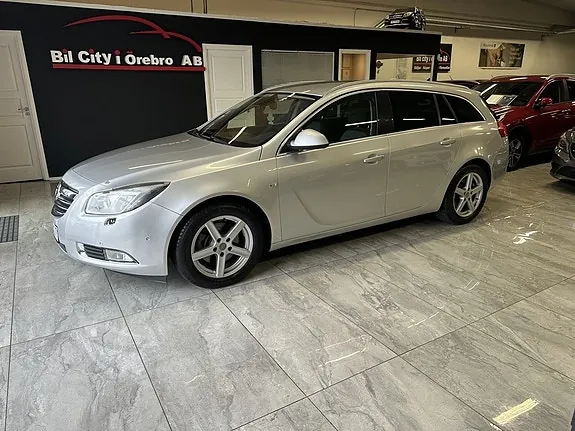 Opel Insignia 2012 photo 3
