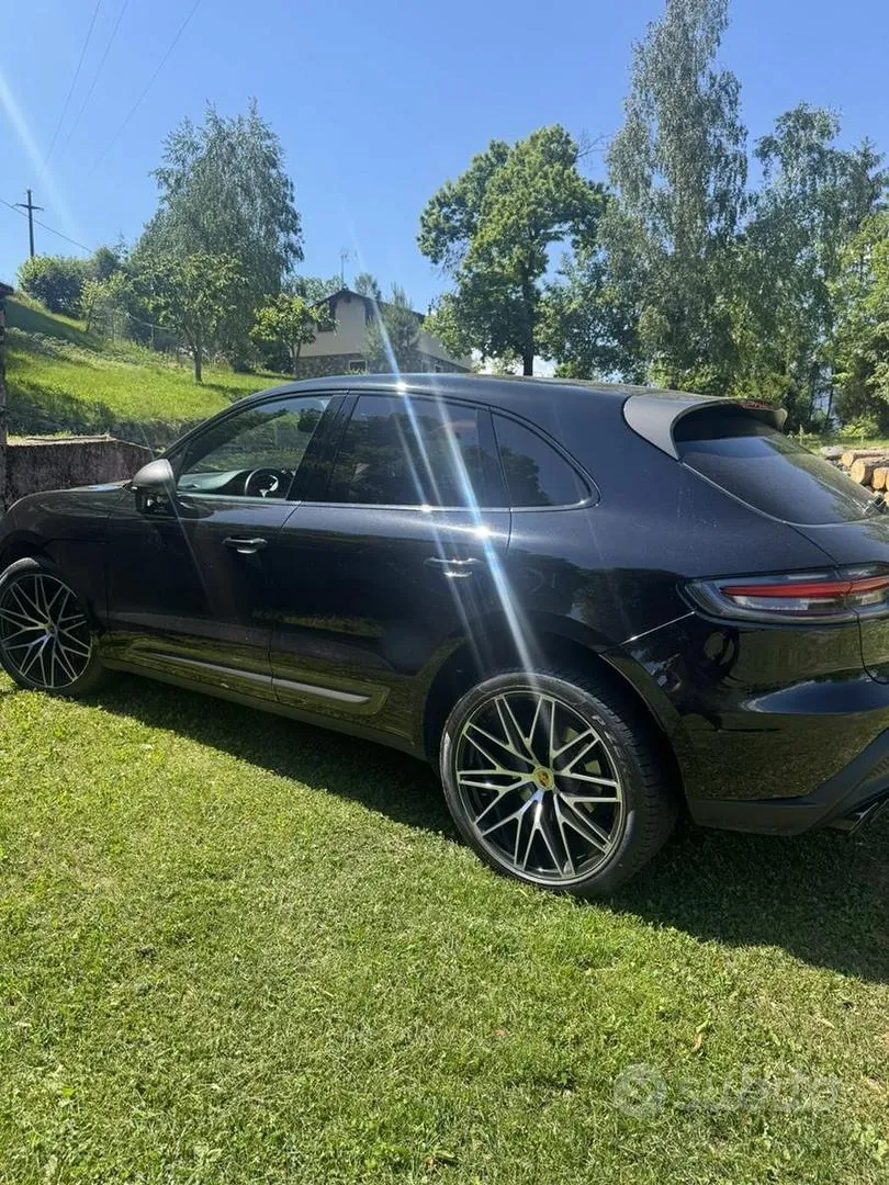 Porsche Macan 2022 photo 2