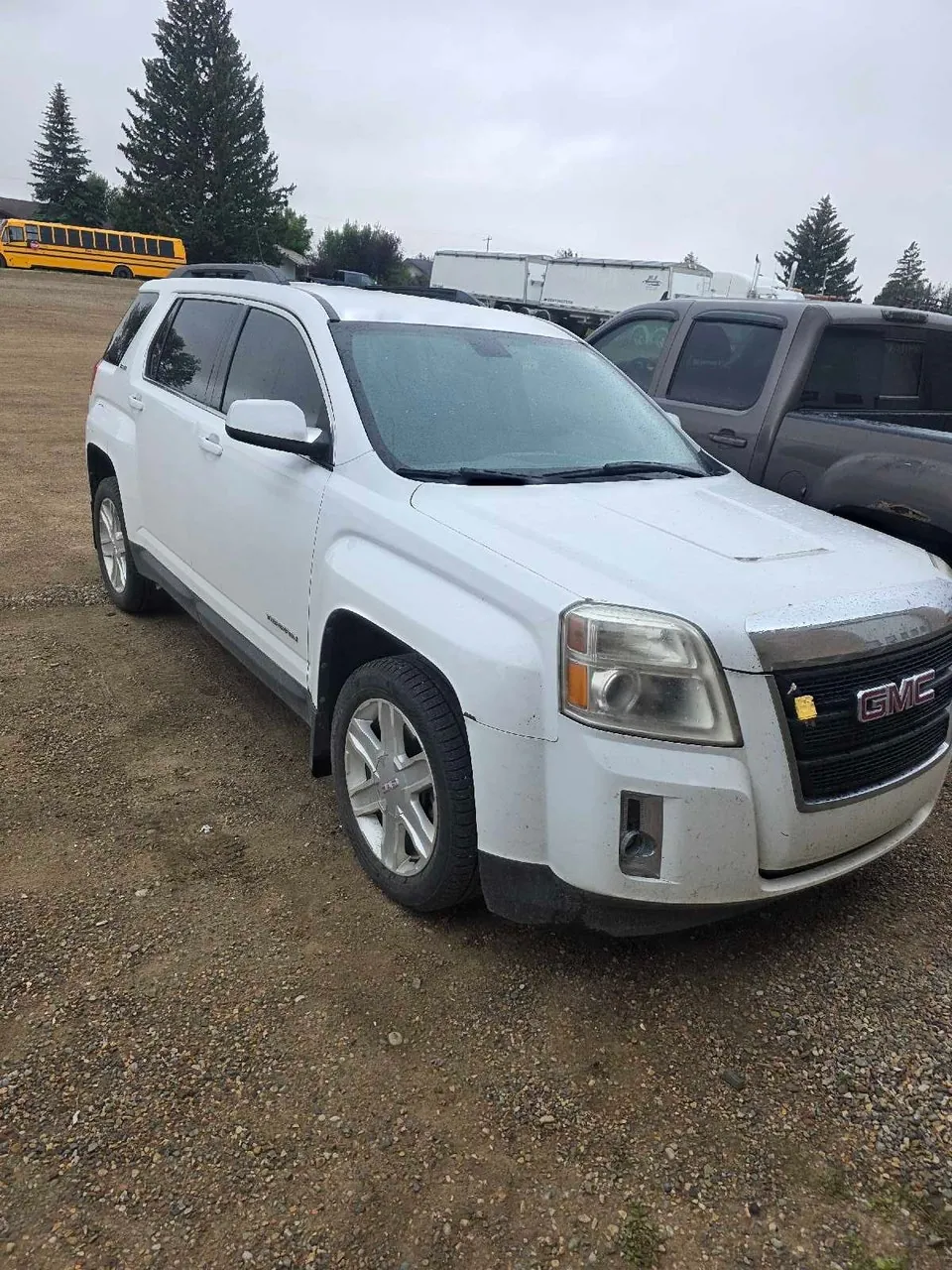 GMC Terrain 2011 photo 2