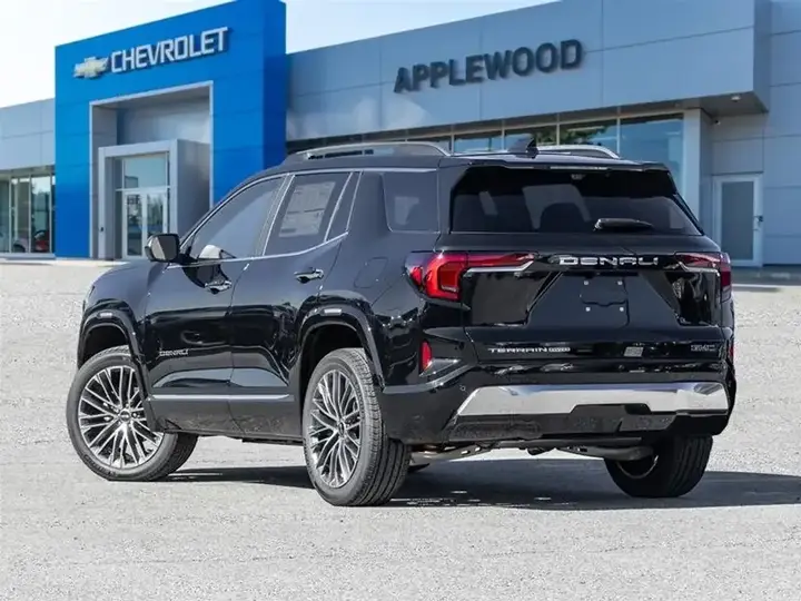 GMC Terrain 2027 photo 5