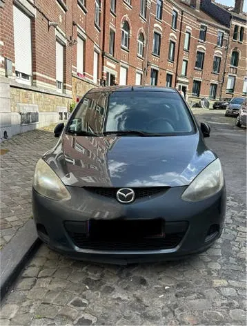 Mazda 2