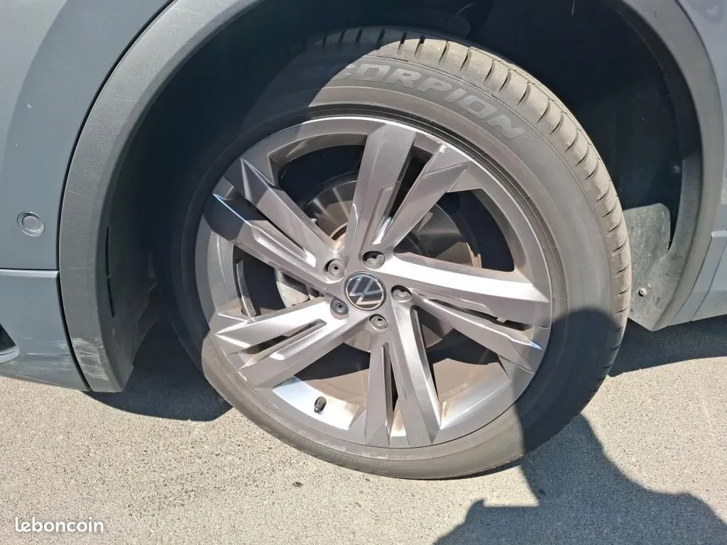 Volkswagen Tiguan 2024 photo 5