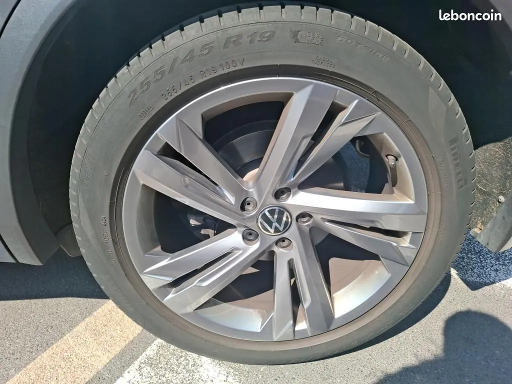 Volkswagen Tiguan 2024 photo 4