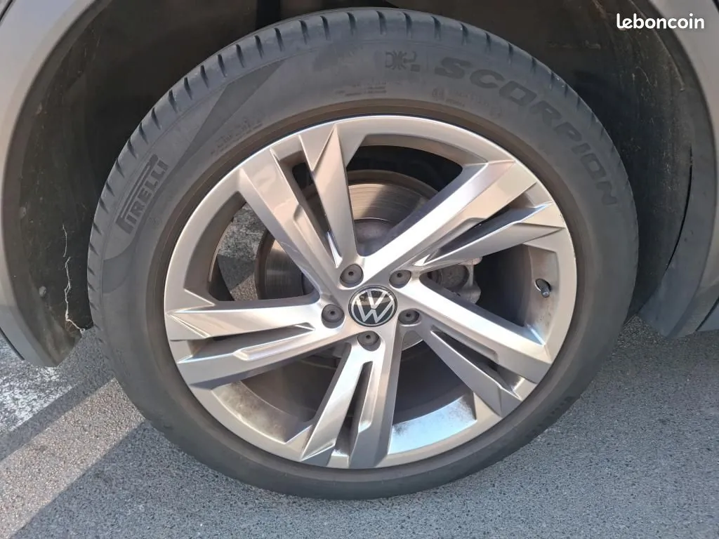 Volkswagen Tiguan 2024 photo 3