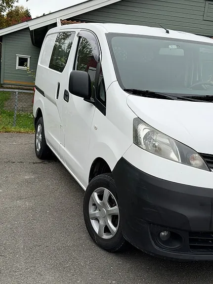 Nissan Nv200 2010 photo 3
