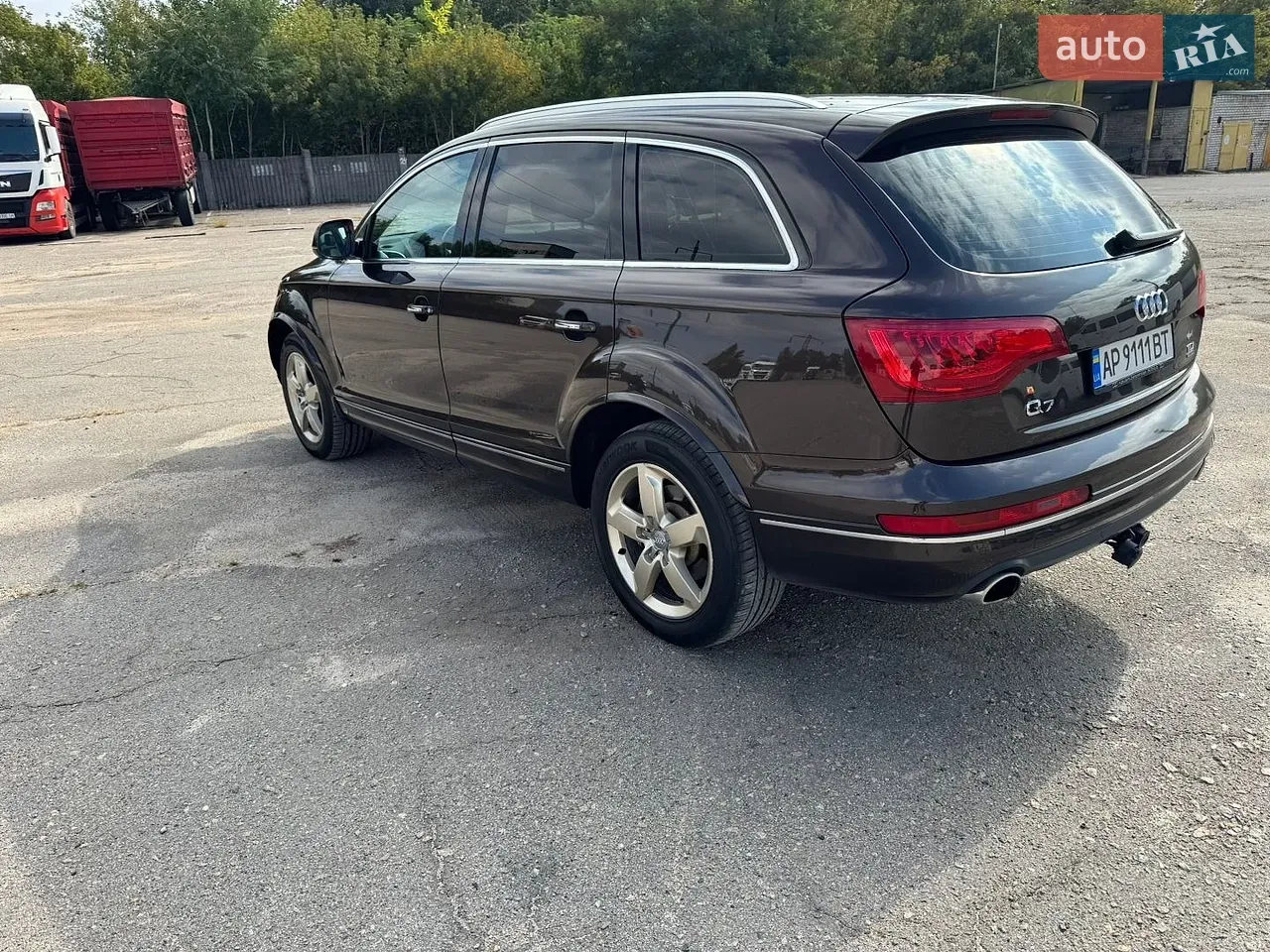 Audi Q7 2012 photo 4