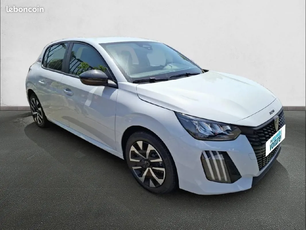 Peugeot 208 2025 photo 3