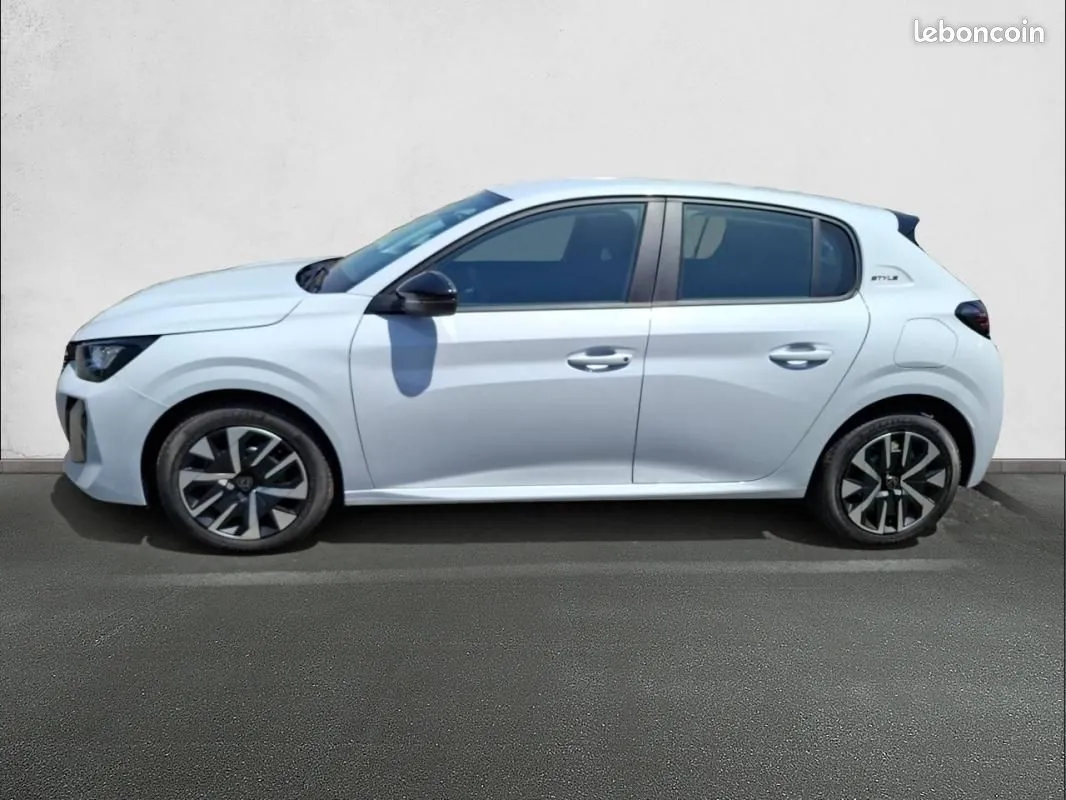 Peugeot 208 2025 photo 4