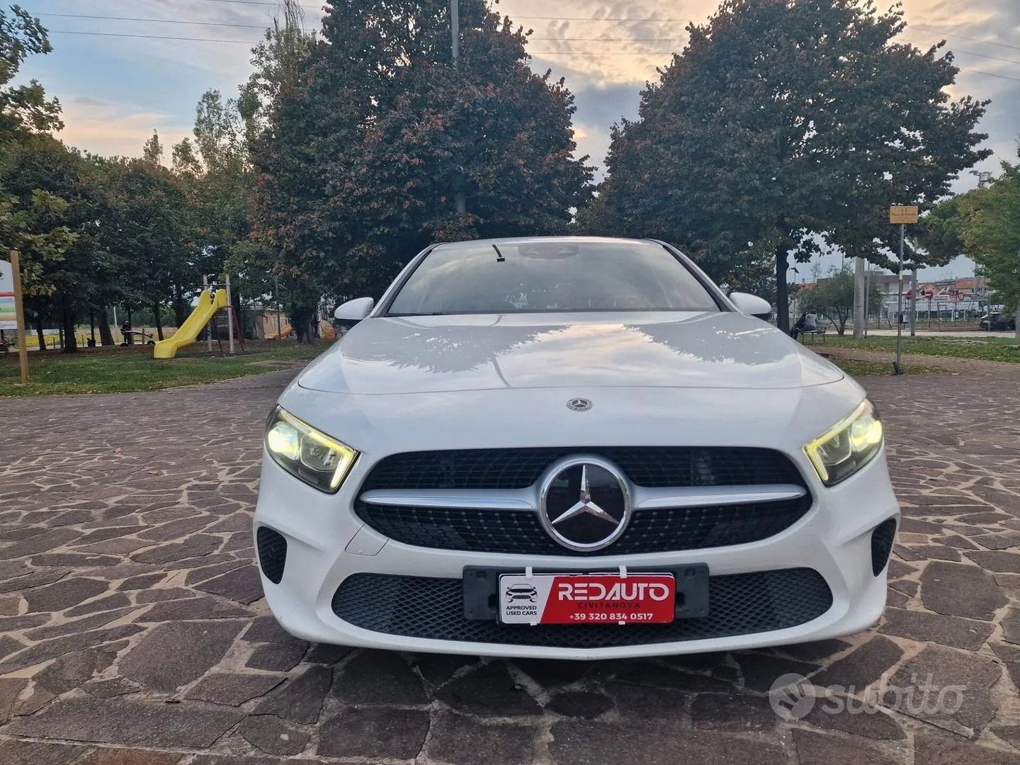 Mercedes-Benz A 180 2018 photo 2