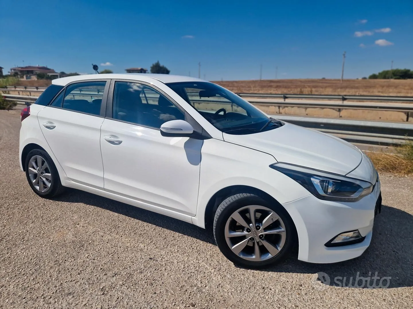 Hyundai I20 2017 photo 2