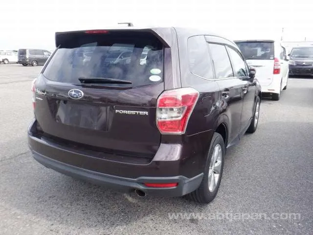 Subaru Forester 2013 photo 4