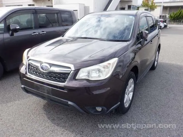 Subaru Forester 2013 photo 2