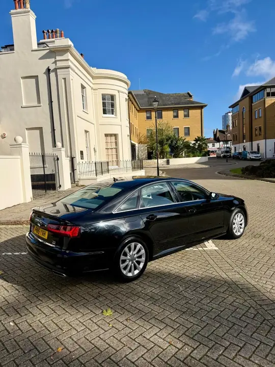 Audi A6 2015 photo 4