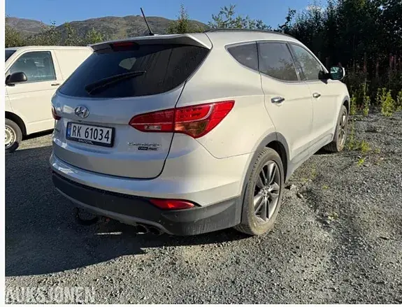 Hyundai Santa Fe 2013 photo 5