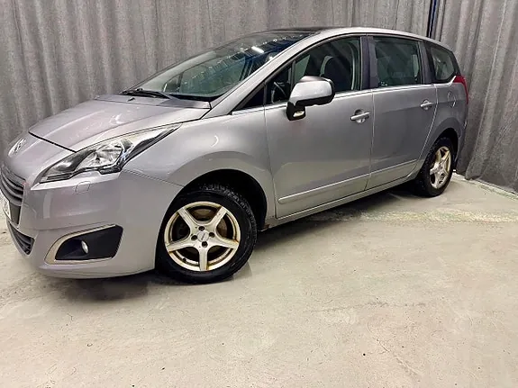 Peugeot 5008 2016 photo 2