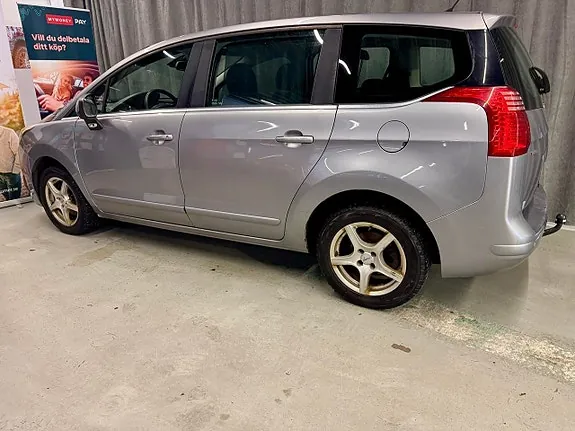 Peugeot 5008 2016 photo 3