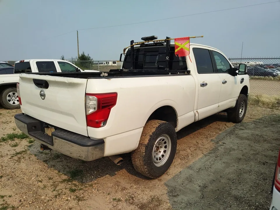 Nissan Titan 2017 photo 4