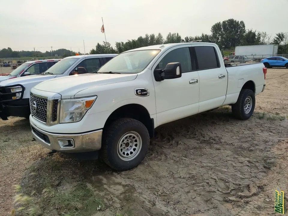 Nissan Titan