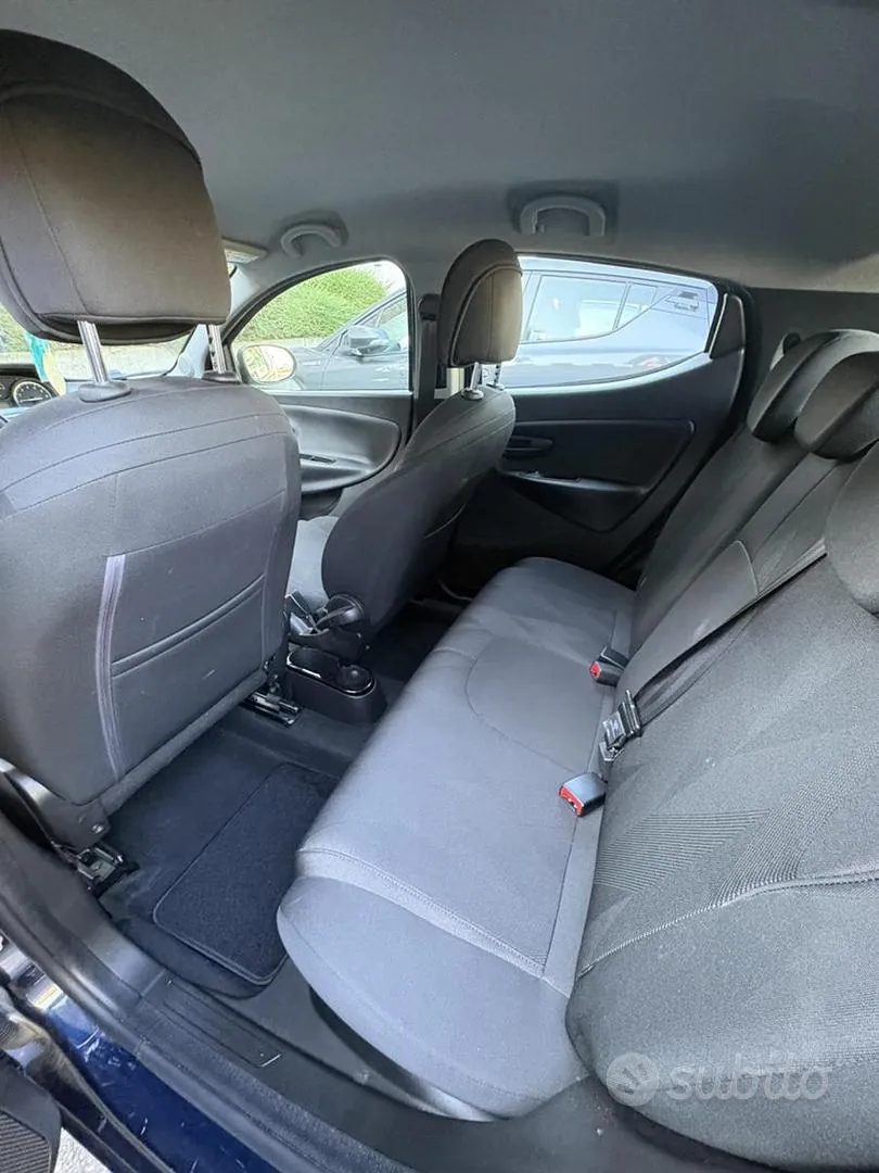 Lancia Ypsilon 2019 photo 4