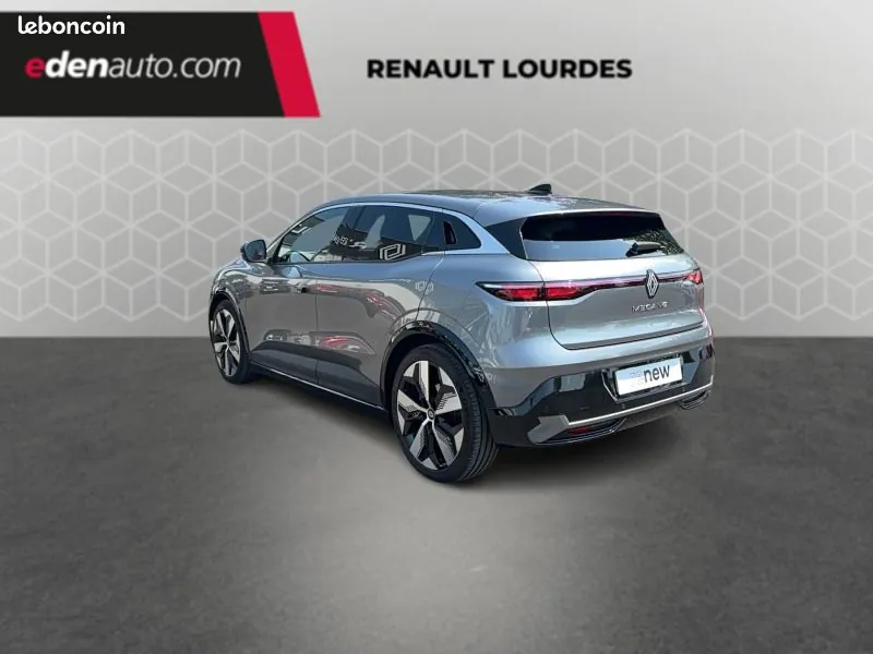 Renault Megane 2023 photo 3