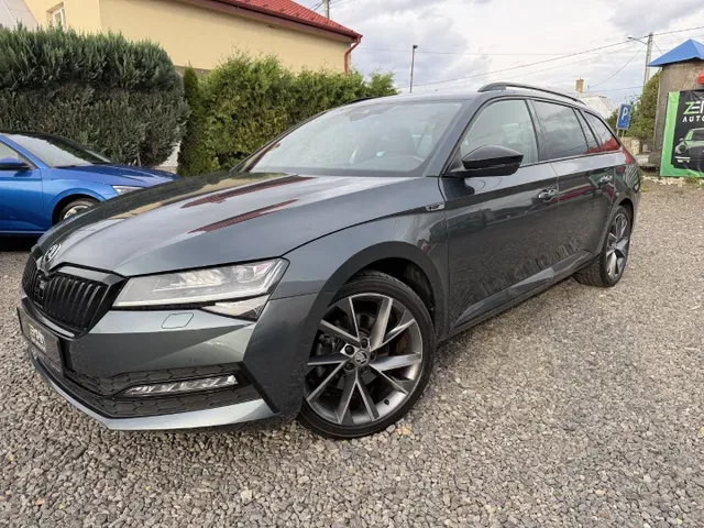 Skoda Superb Combi 2021 photo 2