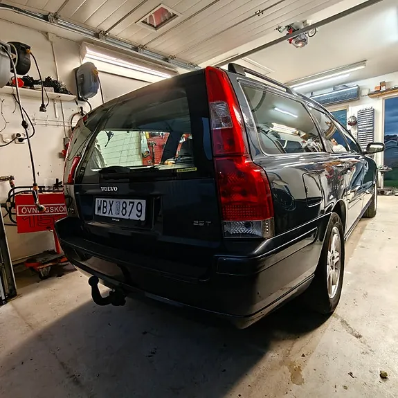 Volvo V70 2005 photo 2