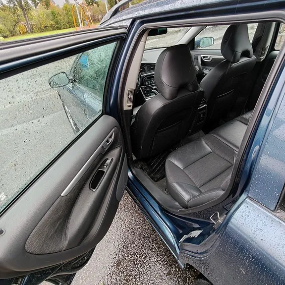 Volvo V70 2005 photo 4