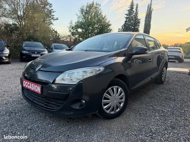 Renault Megane 2010 photo 4
