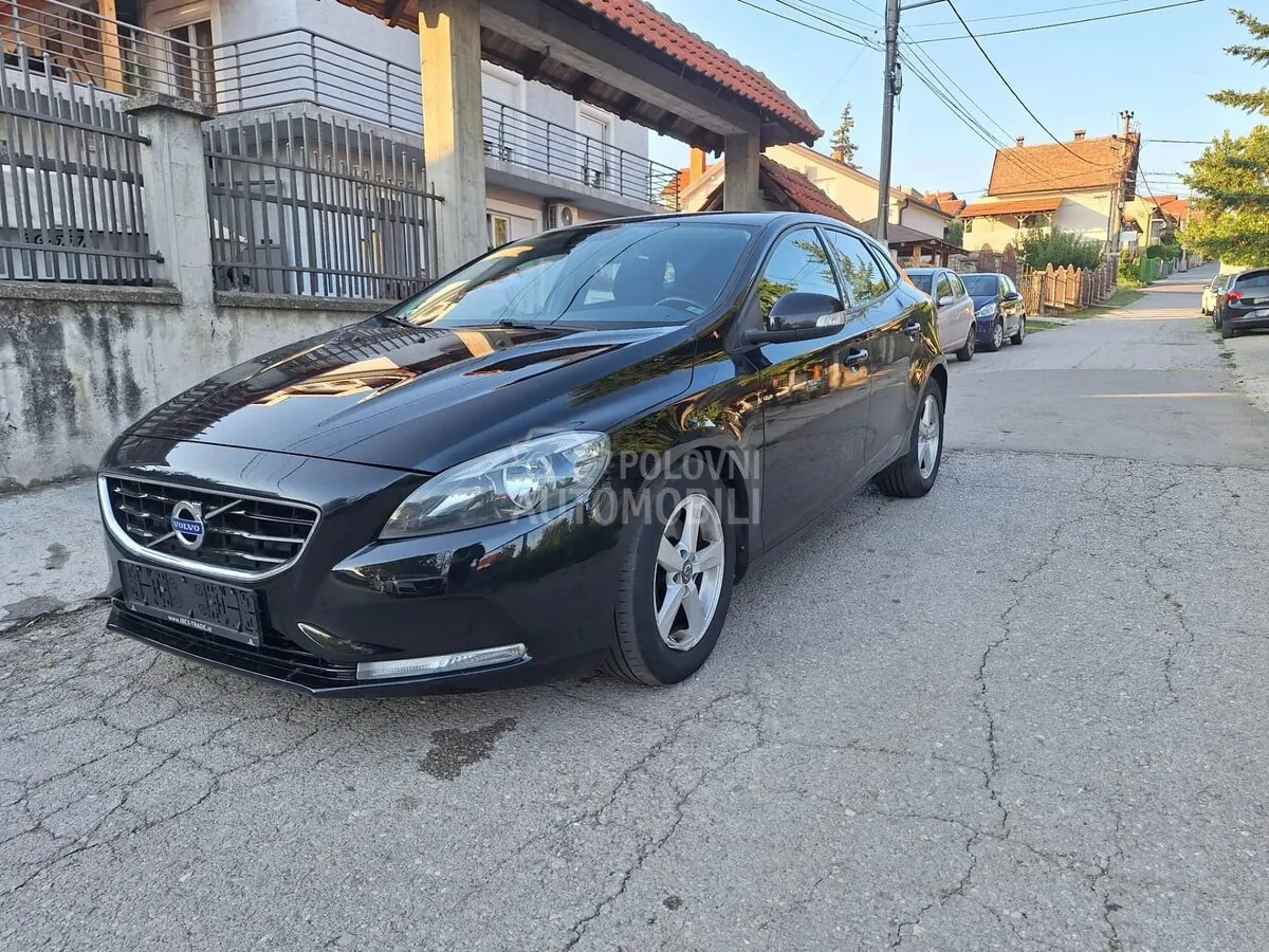 Volvo V40 2014 photo 3