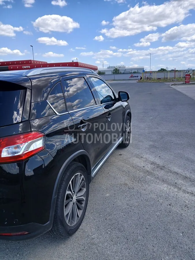 Peugeot 4008 2012 photo 3