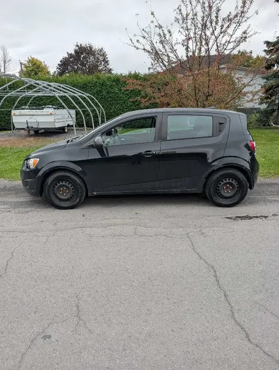 Chevrolet Sonic 2012 photo 5