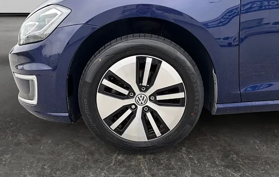 Volkswagen E-Golf 2019 photo 4