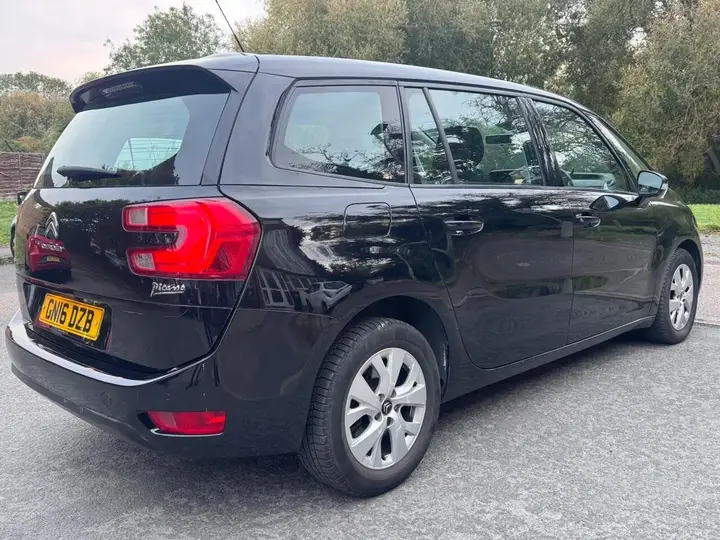 Citroen Grand C4 Picasso 2016 photo 2
