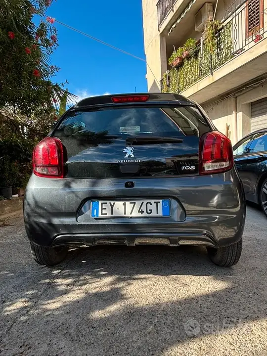 Peugeot 108 2015 photo 2