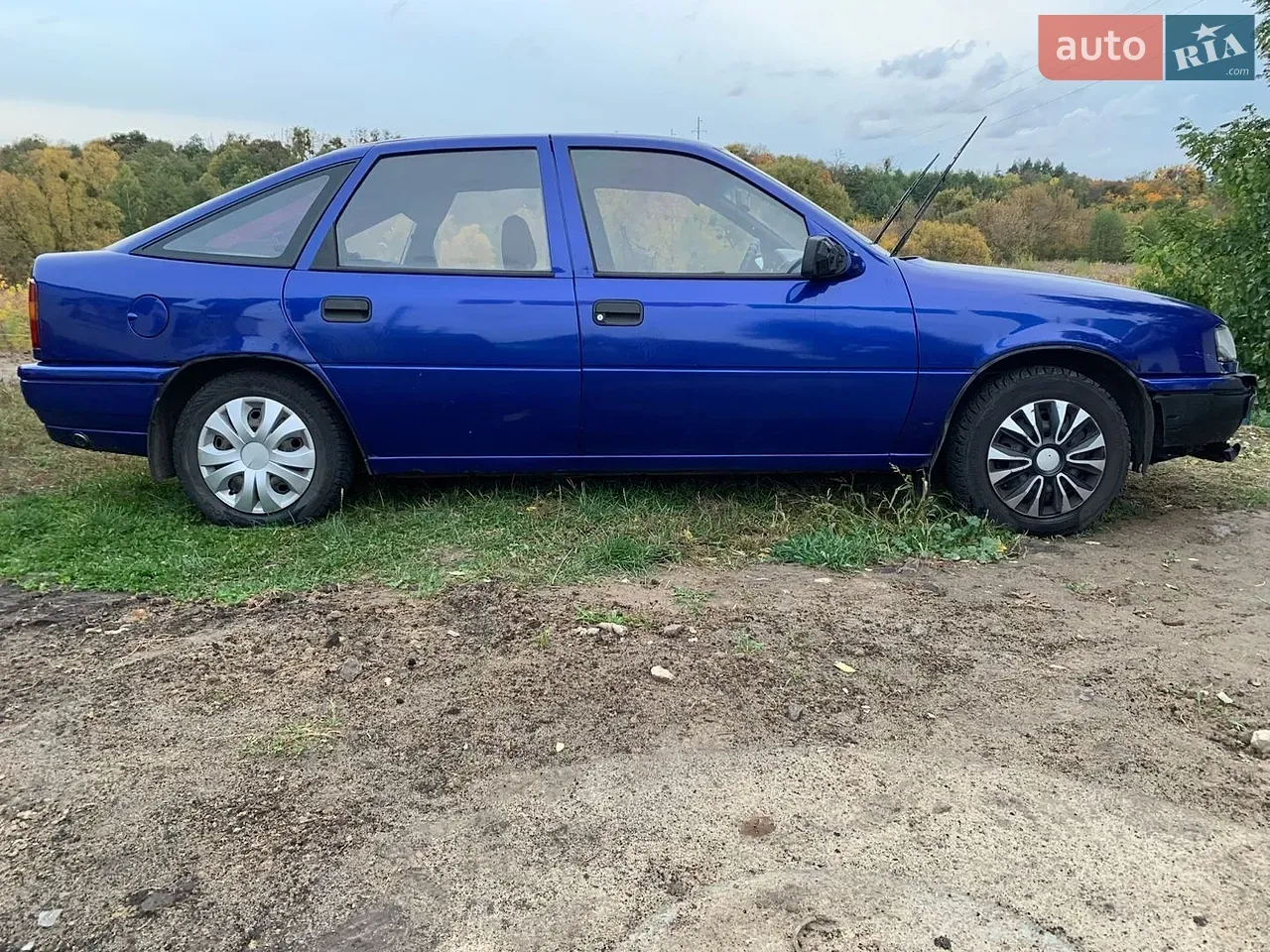 Opel Vectra 1992 photo 2