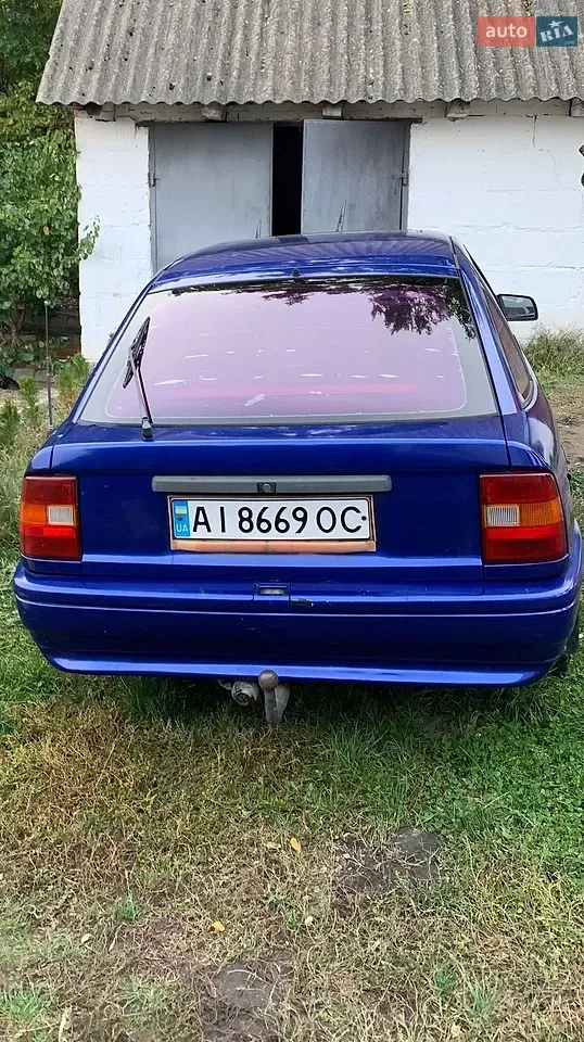 Opel Vectra 1992 photo 3