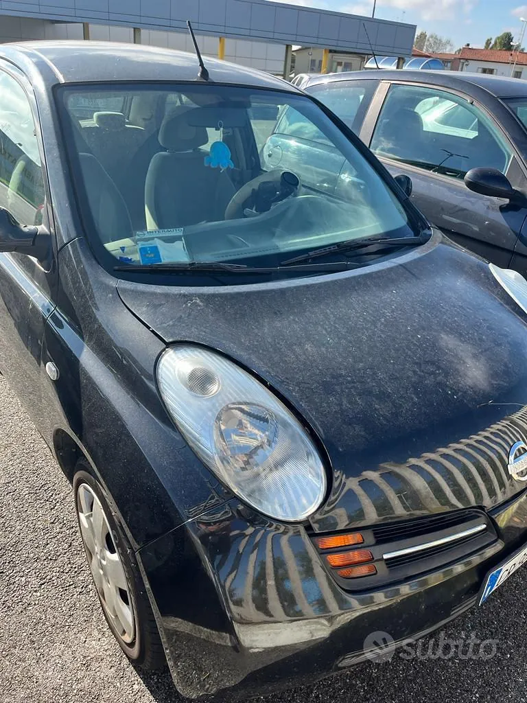 Nissan Micra 2004 photo 2