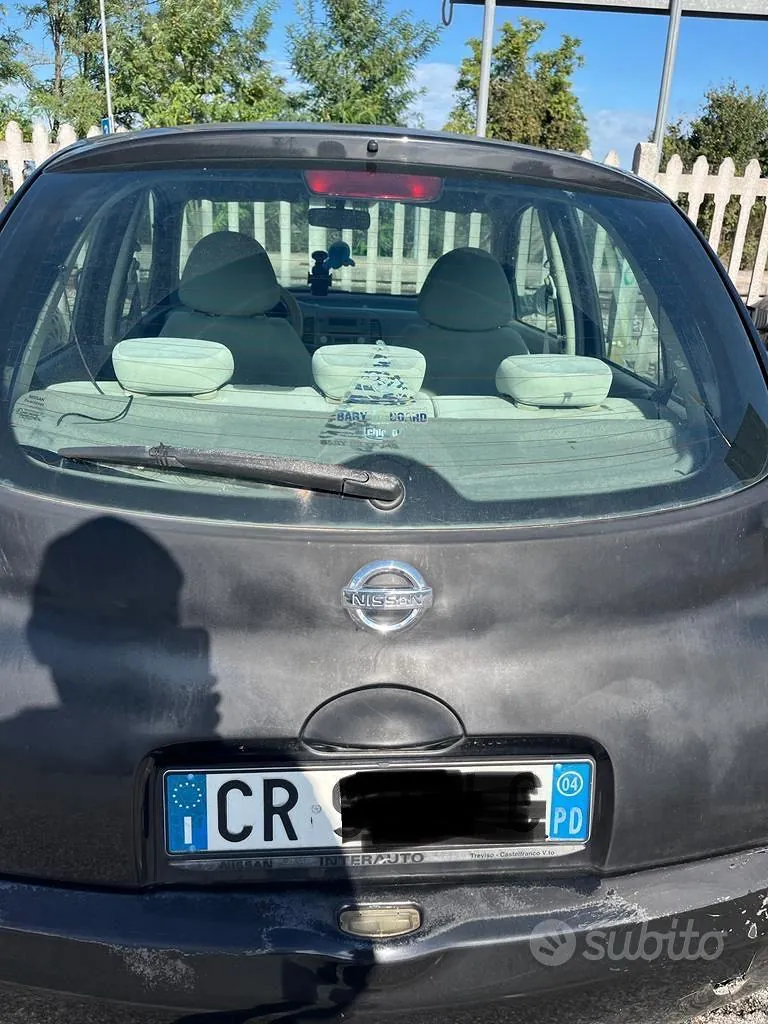 Nissan Micra 2004 photo 4