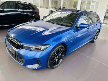 BMW 3 Series 2023 photo 2