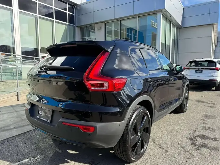 Volvo Xc40 2026 photo 5