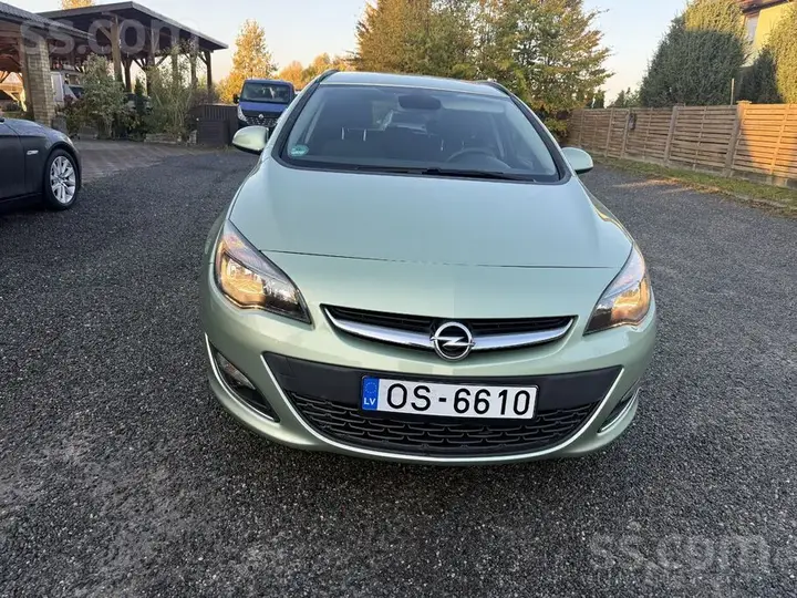 Opel Astra
