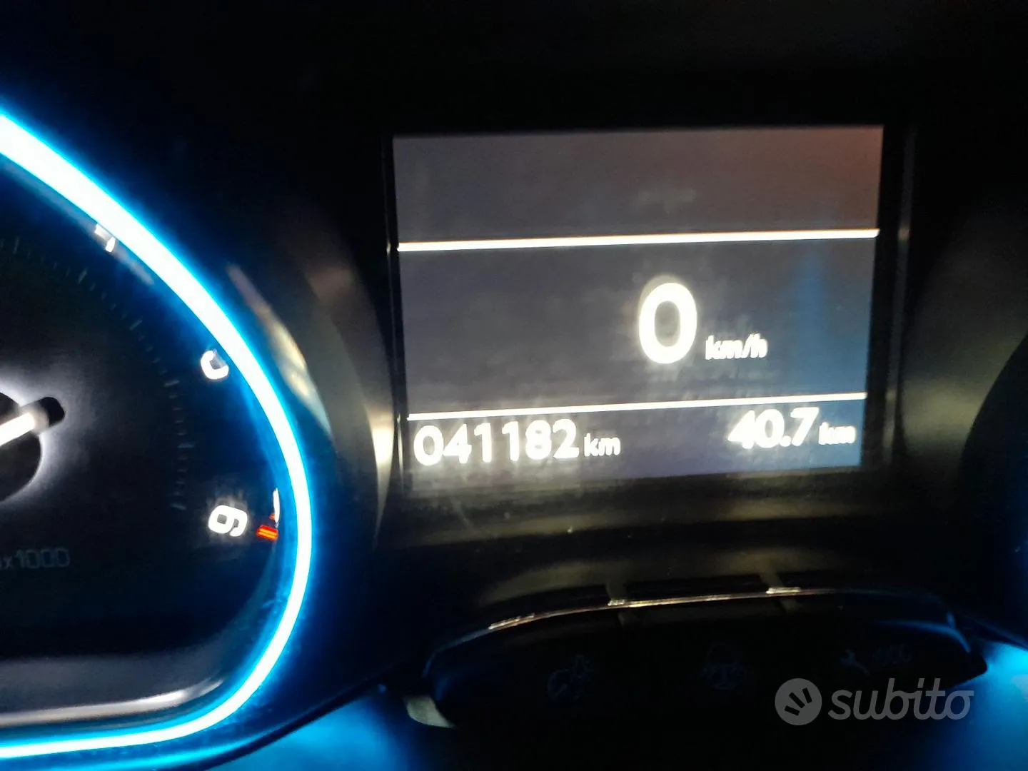 Peugeot 2008 2015 photo 3