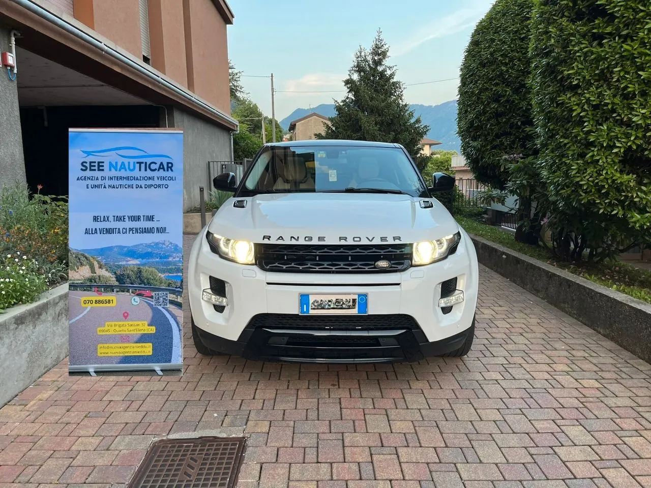 Land Rover Range Rover Evoque 2014 photo 3